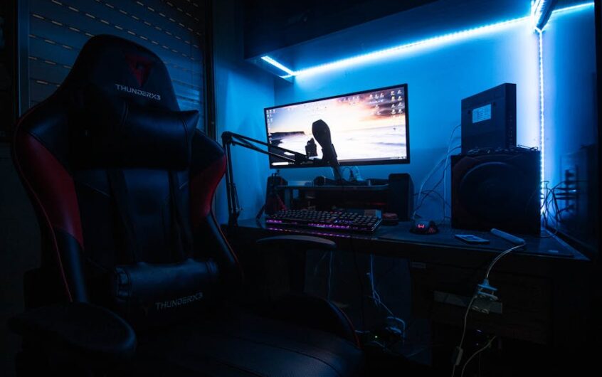 Taśmy LED w mieszkaniu: profile, zasilacze, sterowanie i montaż krok po kroku